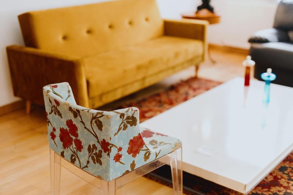 Cosy & Spacious Central Apartment كوموتيني المظهر الخارجي الصورة