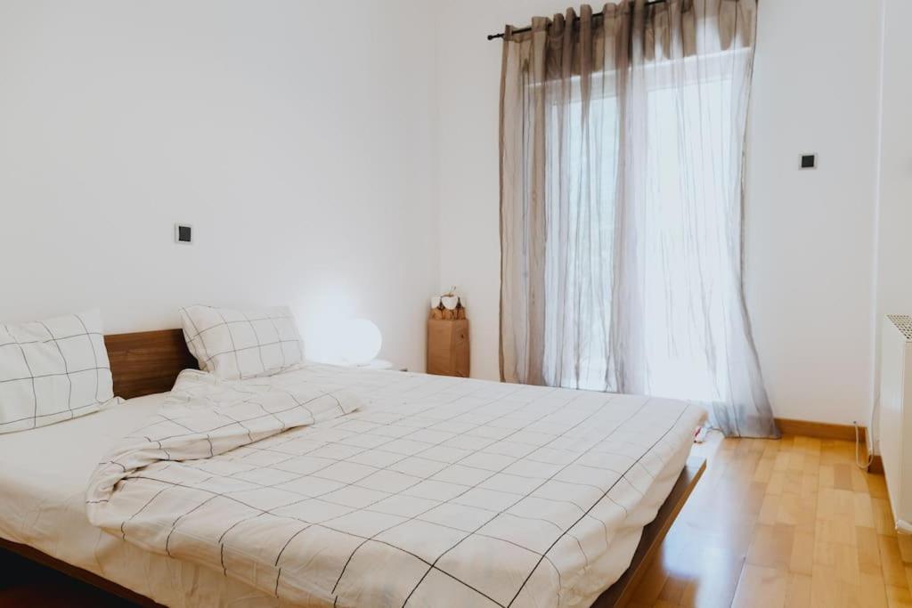 Cosy & Spacious Central Apartment كوموتيني المظهر الخارجي الصورة